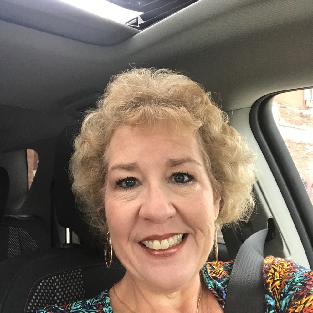 Meet your Posher, Kim